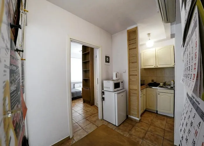 Goscinne Przy Ogrodzie Staromiejskim Gasthuis