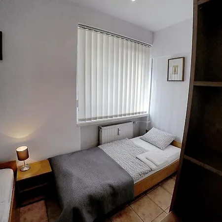 Goscinne Przy Ogrodzie Staromiejskim Penzion