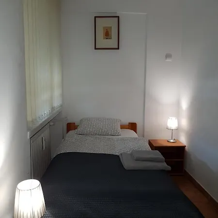 Penzion Goscinne Przy Ogrodzie Staromiejskim Vratislav